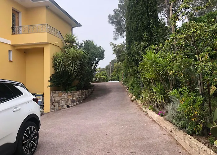 Villa Gecko